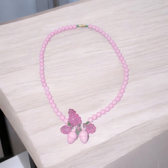 Pink Beaded grape necklace - Picture 1 of 5